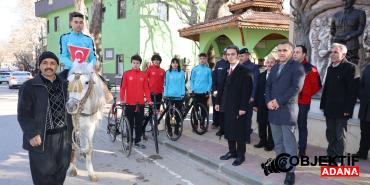 Pozanti039da-bisiklet-sporculari-teslim-aldiklari-Turk-bayragiyla-yola-cikti.jpg