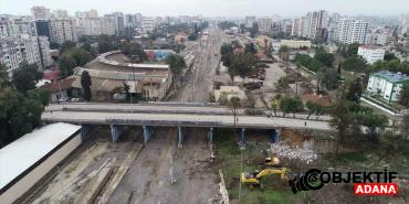 Adana039da-Kasim-Gulek-Koprusu039nun-yikimina-baslandi.jpg