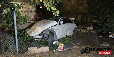 Adana039da-sarampole-devrilen-otomobilin-surucusu-oldu-annesi-yaralandi.jpg