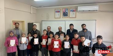 Aladag039da-ogrencilere-Kur039an-i-Kerim-hediye-edildi.jpg