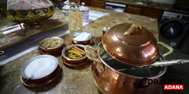 Lohusa-serbeti-039kaynar039-gelenegi-Adana039daki-usta-ogreticiler-tarafindan-yasatiliyor.jpg
