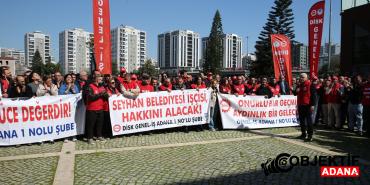 Seyhan-Belediyesinde-bir-grup-isci-eylem-yapti.jpg