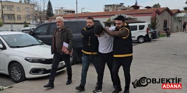 Adana039da-camini-kirdiklari-araclardan-hirsizlik-yapan-2-zanli-tutuklandi.jpg