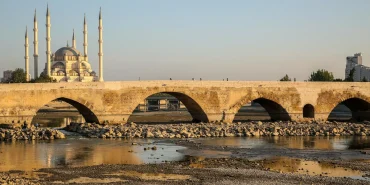 Roma-Imparatorlugundan-kalan-o-Kopru-Roma-Yikildi-Kopru-Saglam.webp.webp.webp