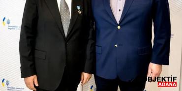 Ukrayna039nin-Adana-Fahri-Konsolosu-Sakarya039ya-Ukrayna039dan-devlet-nisani.jpg