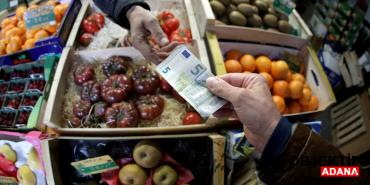 euro-bolgesinde-enflasyon-martta-yuzde-26ya-yukseldi-8q7a.jpg