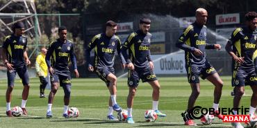 fenerbahce-konyaya-uc-eksikle-gitti-kamp-kadrosu-aciklandi-82pr.jpg