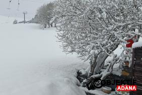 kis-bitmiyor-23-nisanda-kar-kalinligi-1-metreye-ulasti-9ahd.jpg