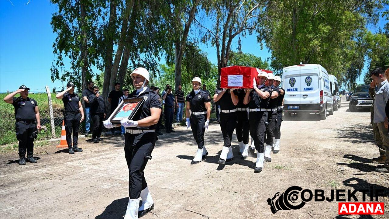 Trafik-kazasinda-sehit-olan-polis-memurunun-cenazesi-Adana039da-defnedildi.jpg