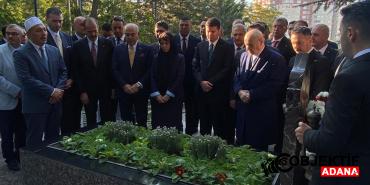 bahceli-turkesin-mezarini-ziyaret-etti-vfty.jpg