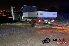 bursada-kamyonet-sarampole-uctu-z1ba.jpg
