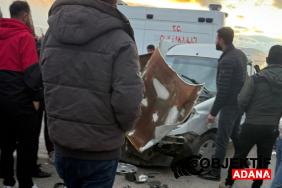 hakkaride-zincirleme-trafik-kazasi-cok-sayida-yarali-var-lfzq.jpg