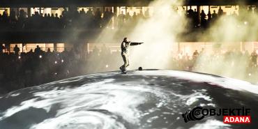 istanbulda-kanye-west-ruzgari-esti-unlu-isimler-konsere-akin-etti-libn.jpg