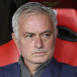 jose-mourinho-ile-dalga-gectiler-almanyadaki-finali-izleme-nedeni-ortaya-cikti-inss.jpg