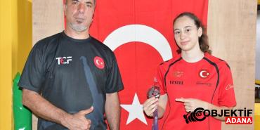Milli-cimnastikci-Irem-Istanbul039da-kazanamadigi-altin-madalyayi-Cin039de-takmak-istiyor.jpg