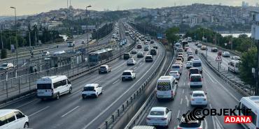 istanbulda-tatil-sonrasi-trafik-yogunlugu-e3ov.jpg