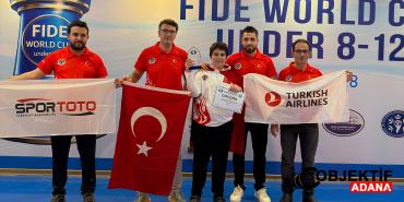 milli-satrancci-ali-poyraz-uzdemir-dunya-kupasinda-gumus-madalya-kazandi-erqf.jpg
