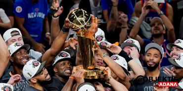 new-york-knicks-53-yil-sonra-tarih-yazdi-nbade-sampiyon-belli-oldu-xa7j.jpg