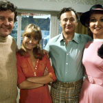 the-good-life-dizisinin-yildizi-penelope-keith-86-yasinda-hayatini-kaybetti-6ray.jpg