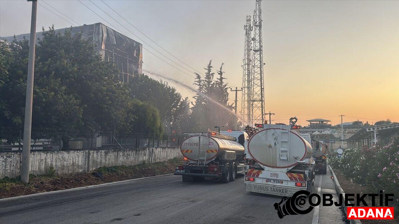 Adana039da-bir-fabrikada-cikan-yangin-kontrol-altina-alindi.jpg