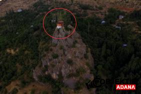 kayaligin-uzerindeki-meshur-ev-satiliyor-fiyati-dudak-ucuklatti-wac8.jpg