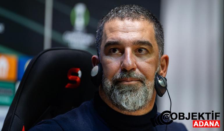 Arda Turan’dan Fenerbahçe açıklaması: Birbirimizin elinden kupalar aldık