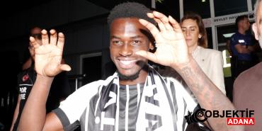 besiktasin-yeni-transferi-ernest-poku-istanbula-geldi-f26a.jpg