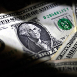 dolar-persembe-gunune-sinirli-yukselisle-basladi-sset.jpg