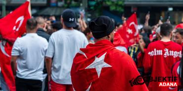 almanyada-kritik-secim-gurbetciler-nasil-etkilenecek-3ri2.jpg