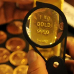 altinin-kilogram-fiyati-6-milyon-927-bin-300-liraya-cikti-uhc7.jpg
