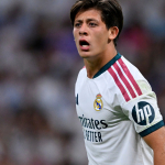 arda-guler-frikikten-yazdi-real-madrid-son-dakikada-guldu-b9pk.jpg