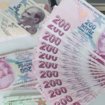 bankalardan-sifir-faizli-kredi-yarisi-basvuranin-hesabina-aninda-100-tl-yatiyor-hzhc.jpg