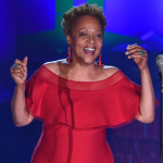caz-dunyasinin-essiz-sesiydi-grammy-odullu-cassandra-wilson-hayatini-kaybetti-x3iz.jpg