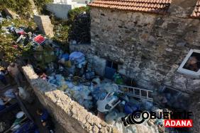 datcada-kotu-kokular-yayan-evden-5-ton-cop-cikarildi-7vz9.jpg