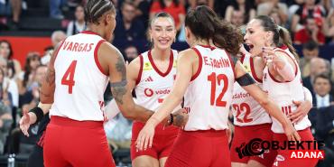 filenin-sultanlari-sirbistan-karsisinda-yari-finale-cikiyor-turkiye-sirbistan-voleybol-maci-ne-zaman.jpeg