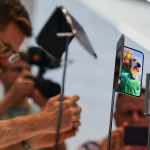 iphone-kiralama-donemi-basladi-aylik-7-bin-lira-24-ay-sonra-iade-m8ld.jpg