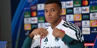 kylian-mbappeden-psg-sozleri-benim-hakkimda-konusmak-cok-para-kazandiriyor-oe3o.jpg