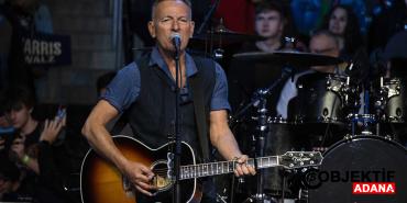 muzigin-efsanesi-bruce-springsteen-hayranlari-icin-heyecan-verici-bir-haber-verdi-ih9w.jpg