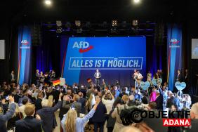 turkler-de-endiseli-gocmenleri-afd-korkusu-sardi-pfr0.jpg