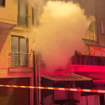 bursada-gece-yarisi-korkutan-kiraathane-yangini-evoq.jpg