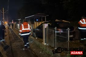 eskisehirde-otomobil-tramvay-duragina-carpti-yurt.jpg
