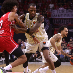 fenerbahce-euroleague-karsilasmasinda-zoru-basardi-olympiakosun-sahasinda-4-yil-sonra-bir-ilk-dpdl.j.jpeg