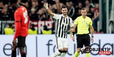 ozet-juventus-rennes-maci-zeki-celikten-ilk-gol-z4qp.jpg