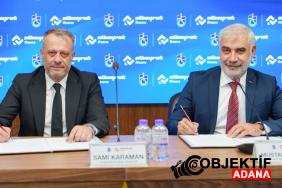 trabzonspor-formasina-yeni-sponsor-aldi-ke0w.jpg