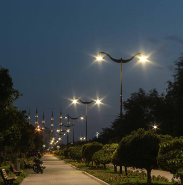 Adana-Merkez-Park-simdi-daha-guvenli-ve-isil-isil.jpg