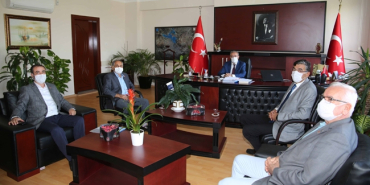 CHP-Cukurovadan-Kaymakama-hayirli-olsun-ziyareti.jpg