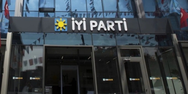IYI-Partili-aday-yaristan-cekildi-AK-Partinin-adayini-destekleyecek.jpg