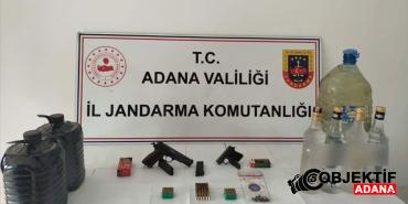 Adana039da-bir-evde-21-litre-sahte-icki-ve-ruhsatsiz-2.jpg
