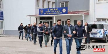 Kacak-gocmenlere-VIP-tasimacilik-yapan-sebeke-Adanada-cokertildi.jpg