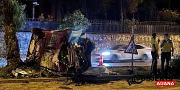 Adana039da-otomobilin-agaclara-carpmasi-sonucu-5-kisi-yaralandi.jpg